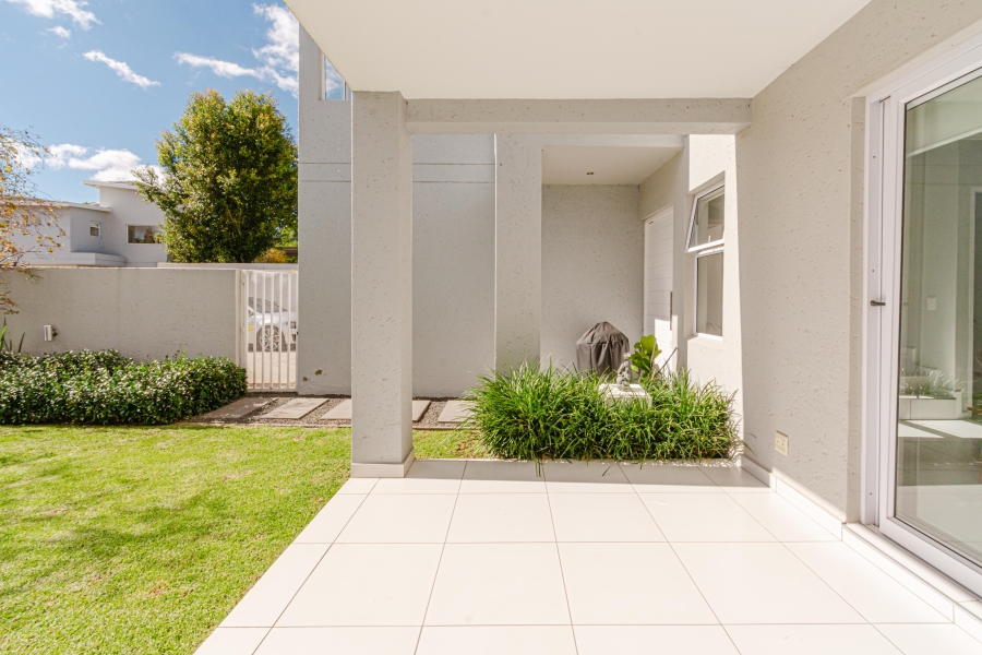 To Let 3 Bedroom Property for Rent in Bryanston Gauteng