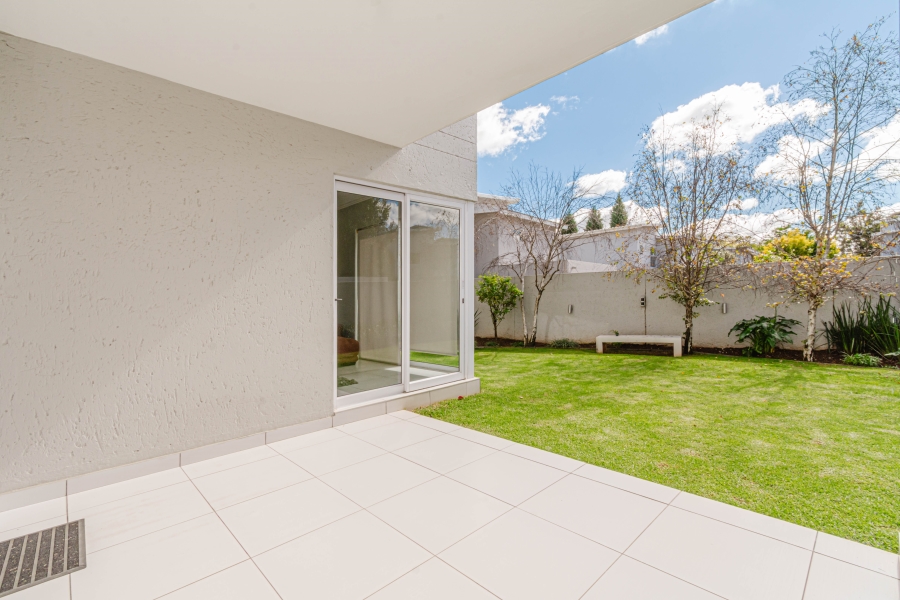 To Let 3 Bedroom Property for Rent in Bryanston Gauteng