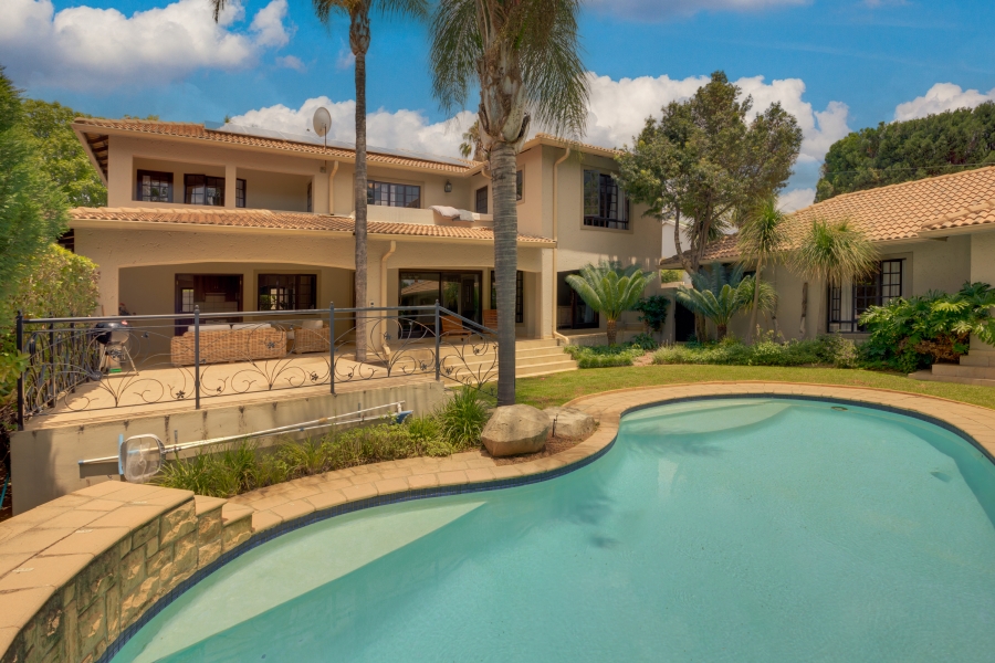 To Let 4 Bedroom Property for Rent in Fourways Gardens Gauteng