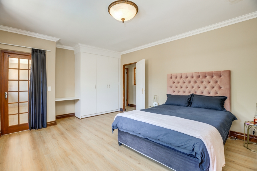 To Let 4 Bedroom Property for Rent in Fourways Gardens Gauteng