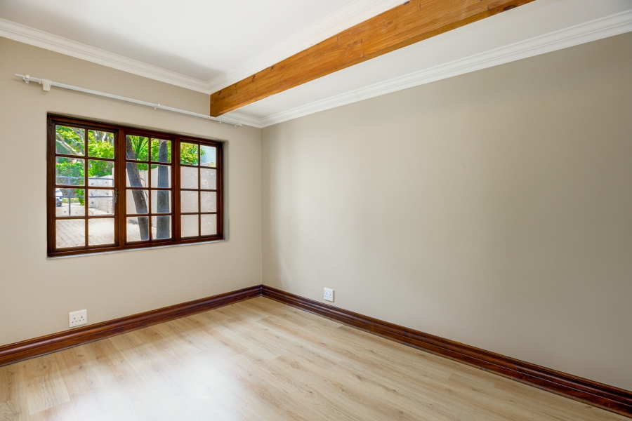 To Let 4 Bedroom Property for Rent in Fourways Gardens Gauteng