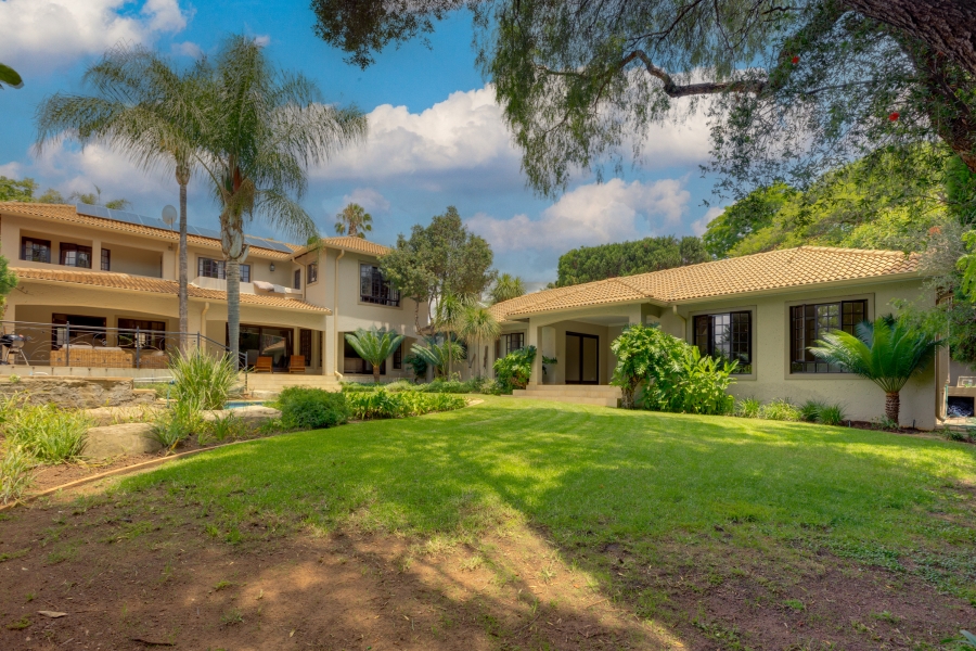To Let 4 Bedroom Property for Rent in Fourways Gardens Gauteng