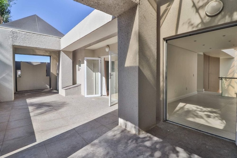 3 Bedroom Property for Sale in Sandown Gauteng