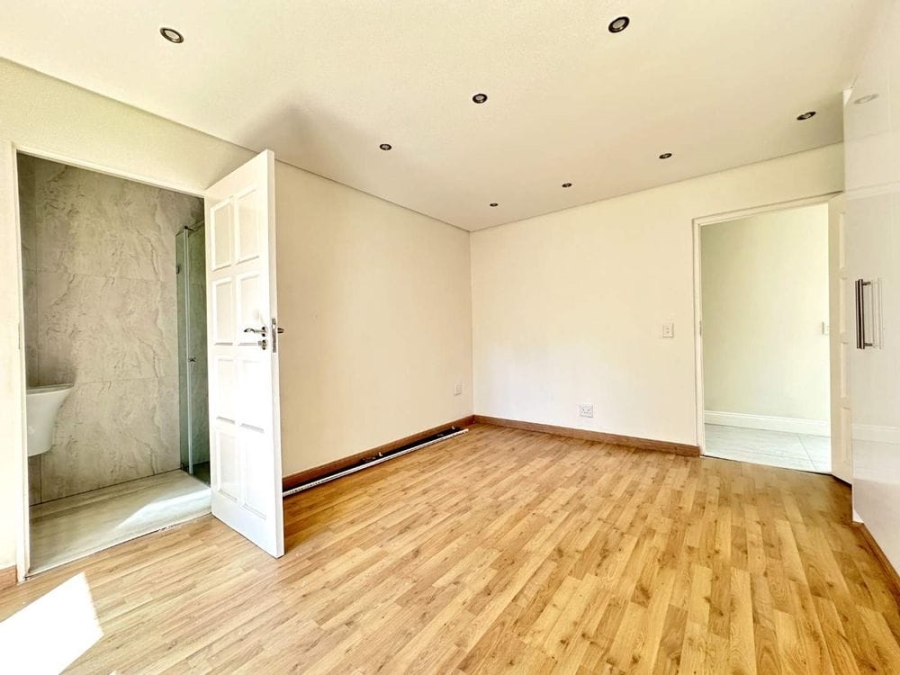 3 Bedroom Property for Sale in Sandown Gauteng