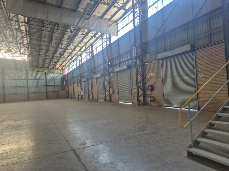 To Let Commercial Property for Rent in Gosforth Park Gauteng