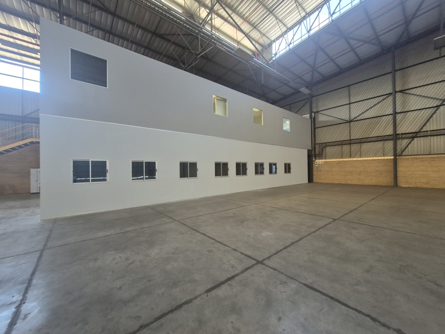 To Let Commercial Property for Rent in Gosforth Park Gauteng