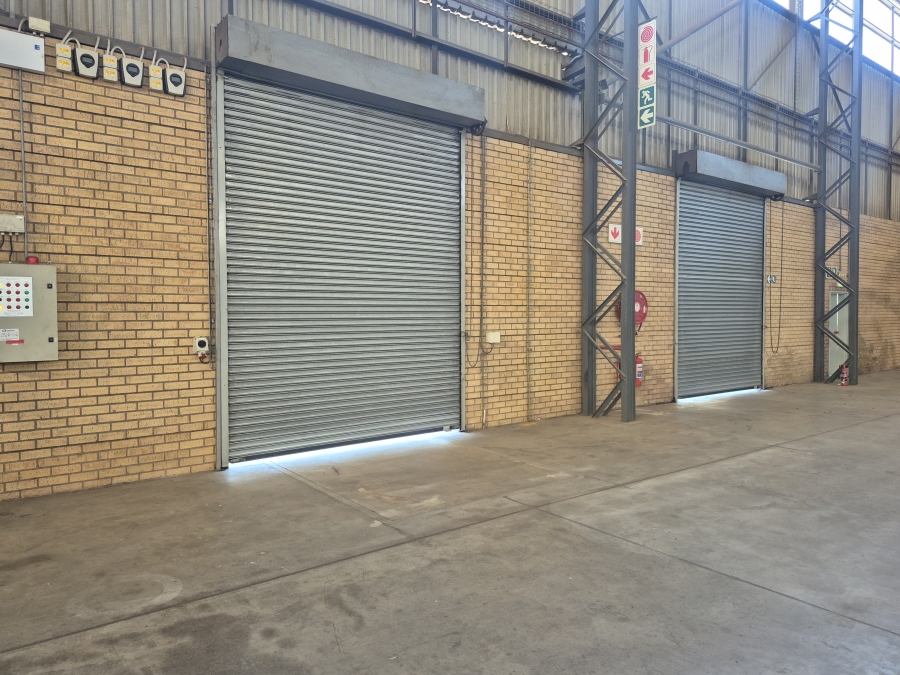 To Let Commercial Property for Rent in Gosforth Park Gauteng