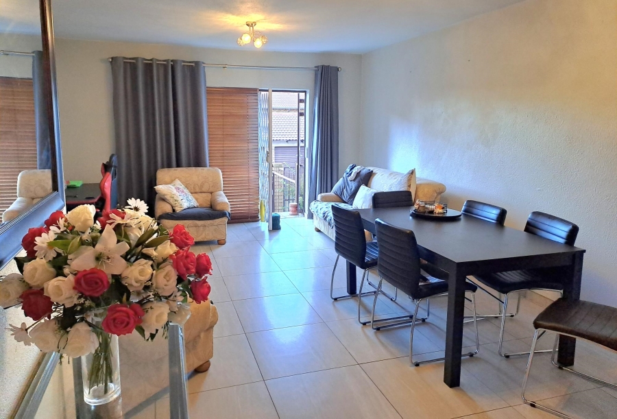 3 Bedroom Property for Sale in Rangeview Gauteng