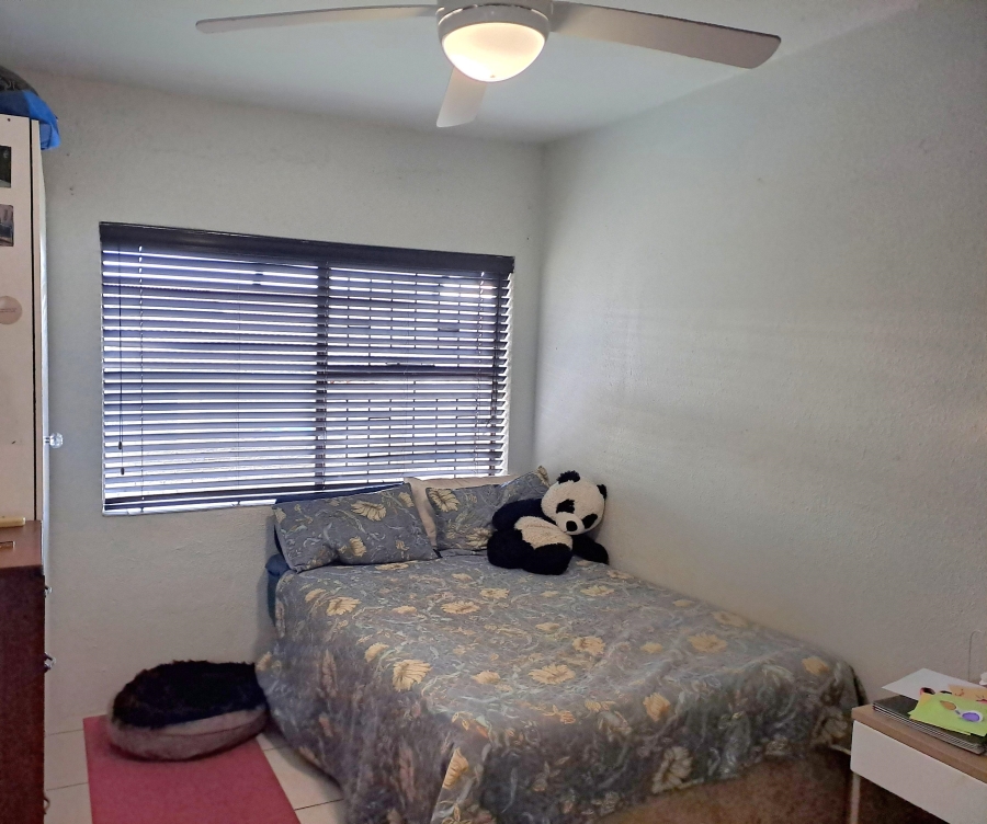 3 Bedroom Property for Sale in Rangeview Gauteng