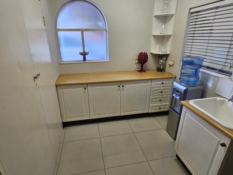 4 Bedroom Property for Sale in Randhart Gauteng