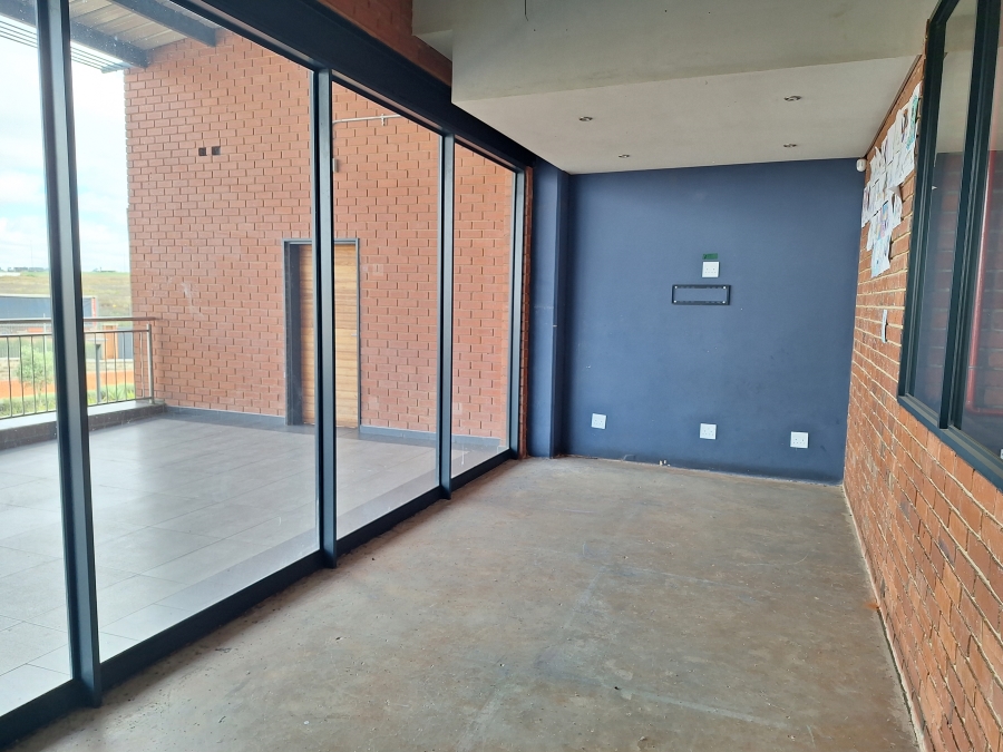 To Let Commercial Property for Rent in Olivewood Hub Business Park Gauteng