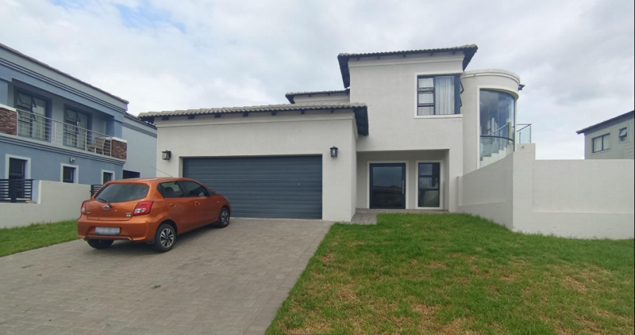 4 Bedroom Property for Sale in Blue Valley Golf Estate Gauteng
