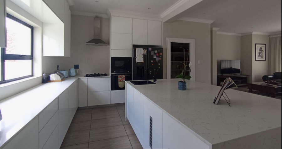 4 Bedroom Property for Sale in Blue Valley Golf Estate Gauteng