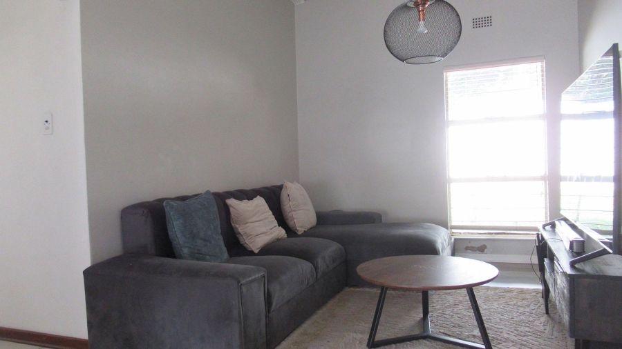 3 Bedroom Property for Sale in Buccleuch Gauteng