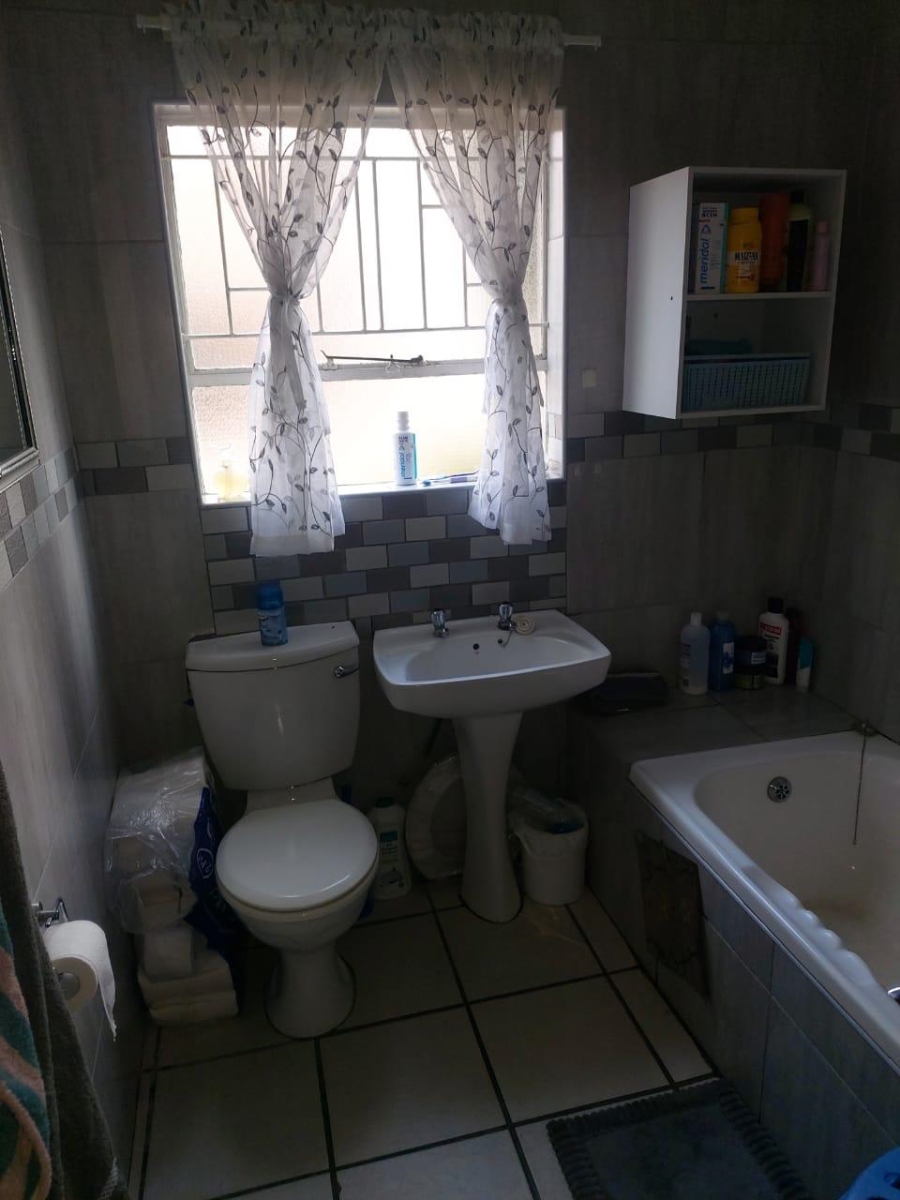 2 Bedroom Property for Sale in Impala Park Gauteng