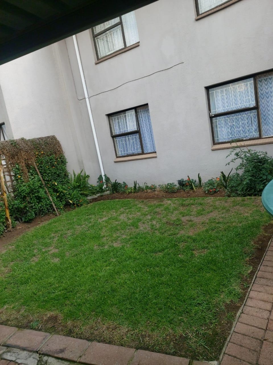 2 Bedroom Property for Sale in Impala Park Gauteng