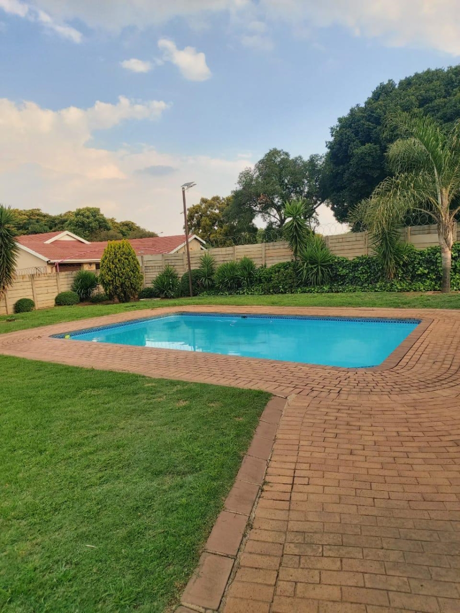 2 Bedroom Property for Sale in Impala Park Gauteng