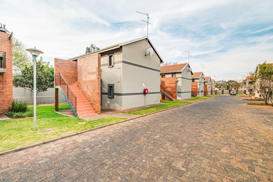 2 Bedroom Property for Sale in Rynfield Gauteng