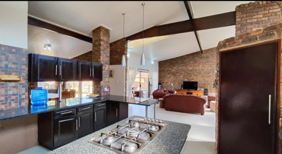 4 Bedroom Property for Sale in Terenure Gauteng
