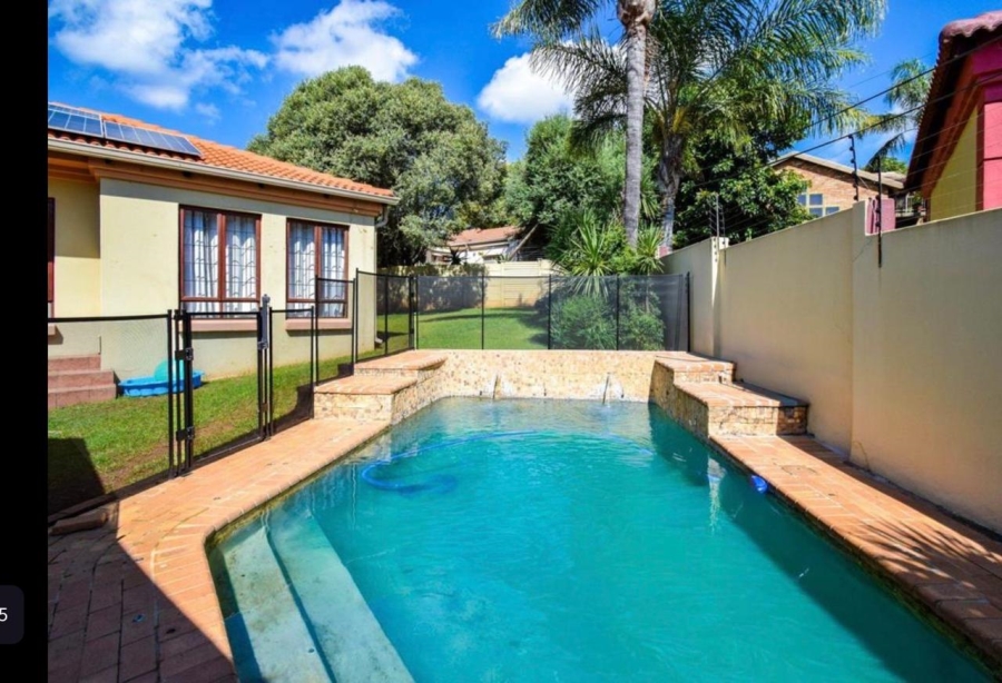 3 Bedroom Property for Sale in Moreleta Park Gauteng