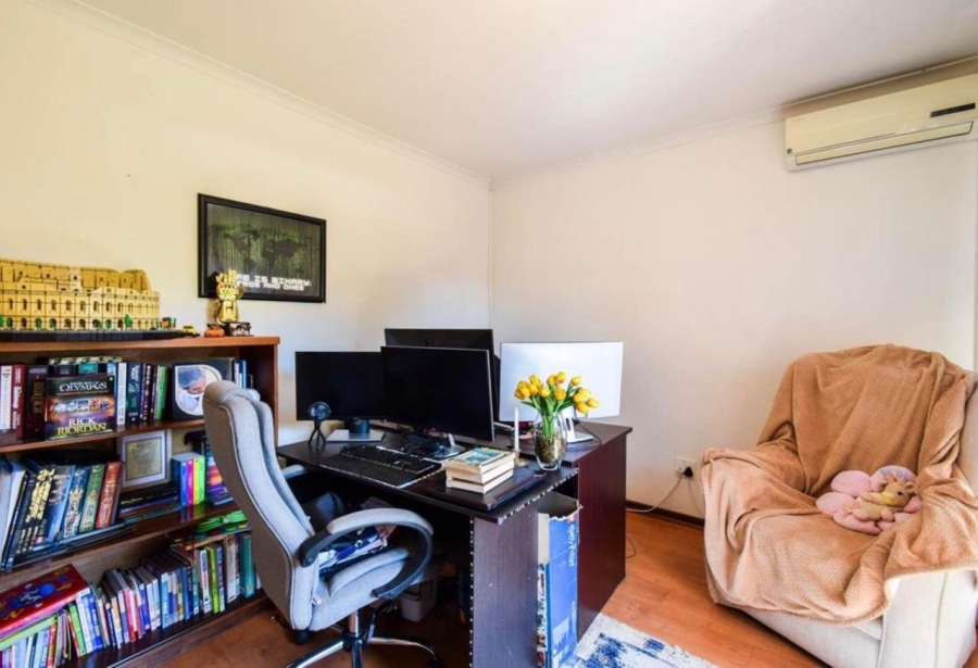 3 Bedroom Property for Sale in Moreleta Park Gauteng