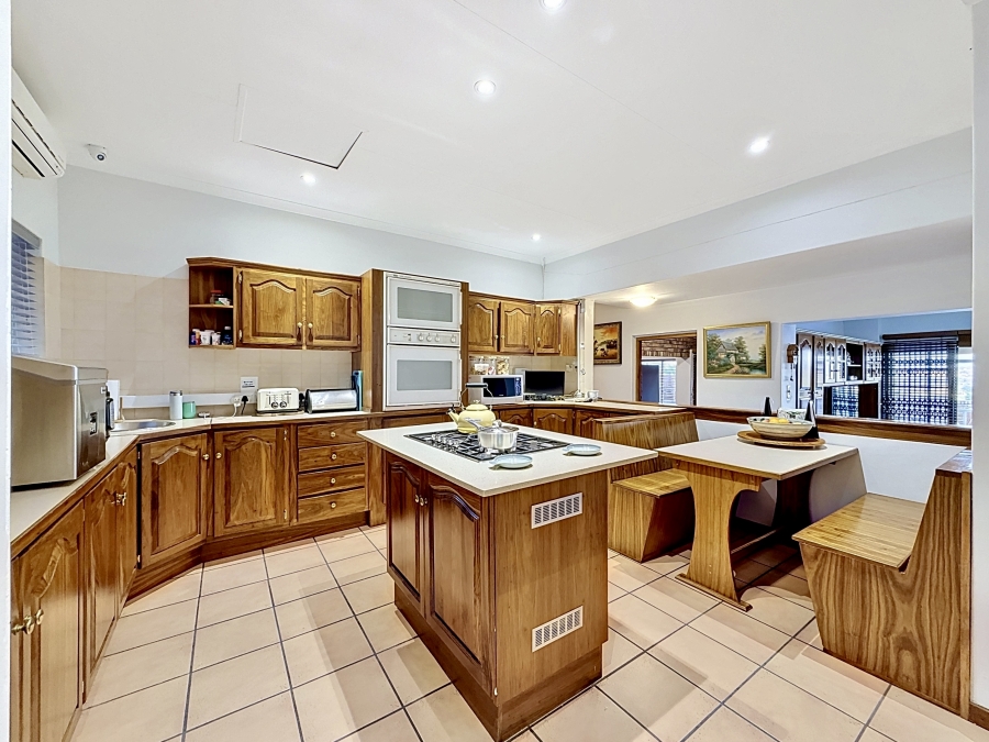4 Bedroom Property for Sale in Moreleta Park Gauteng