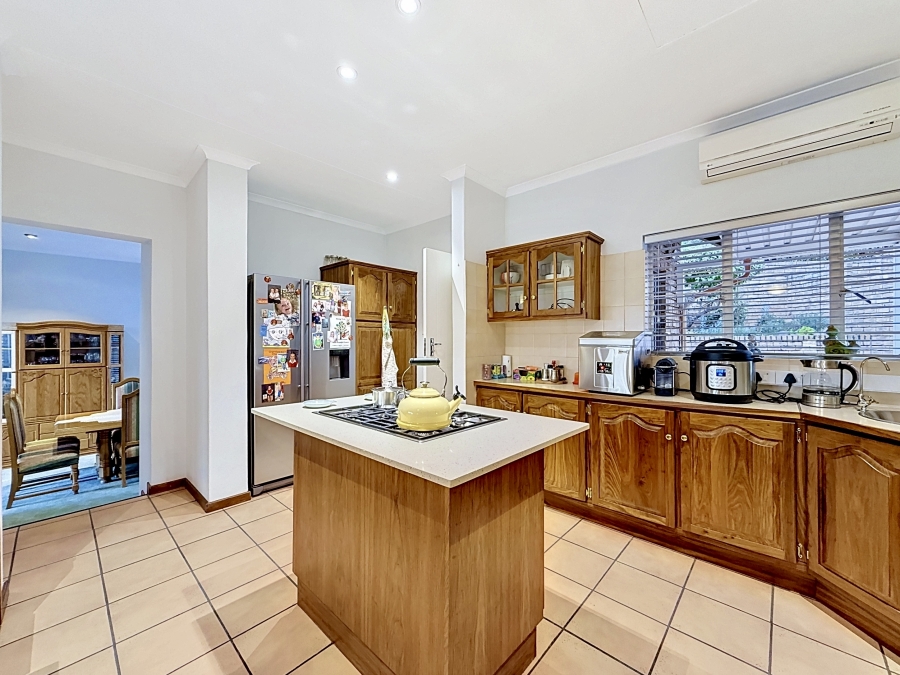 4 Bedroom Property for Sale in Moreleta Park Gauteng