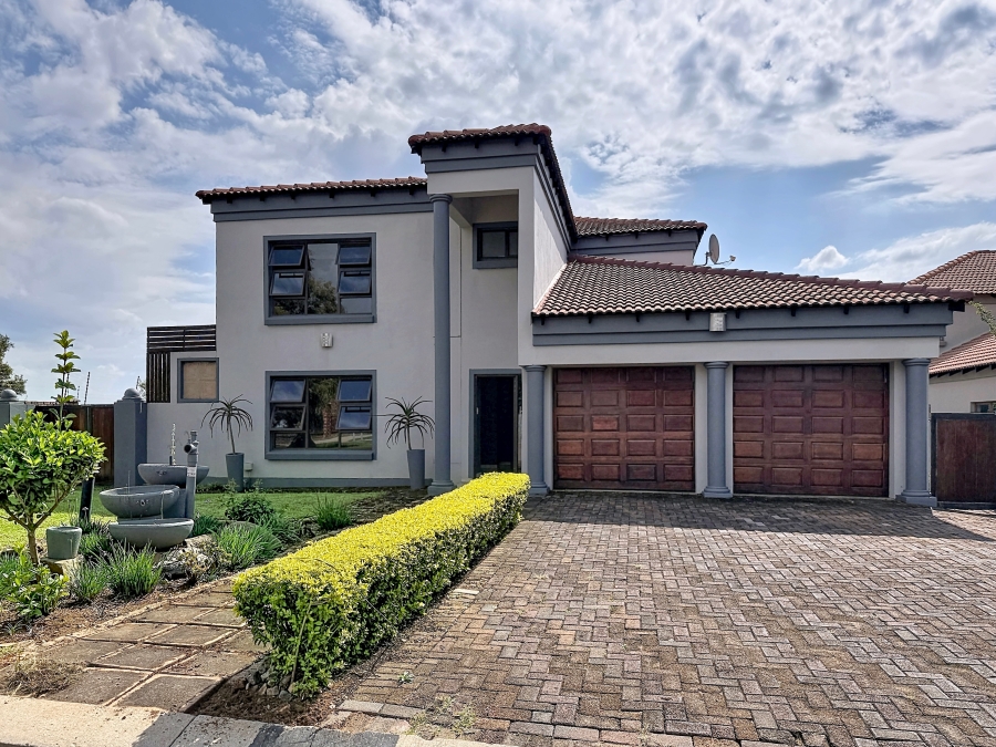 4 Bedroom Property for Sale in Willow Acres Gauteng