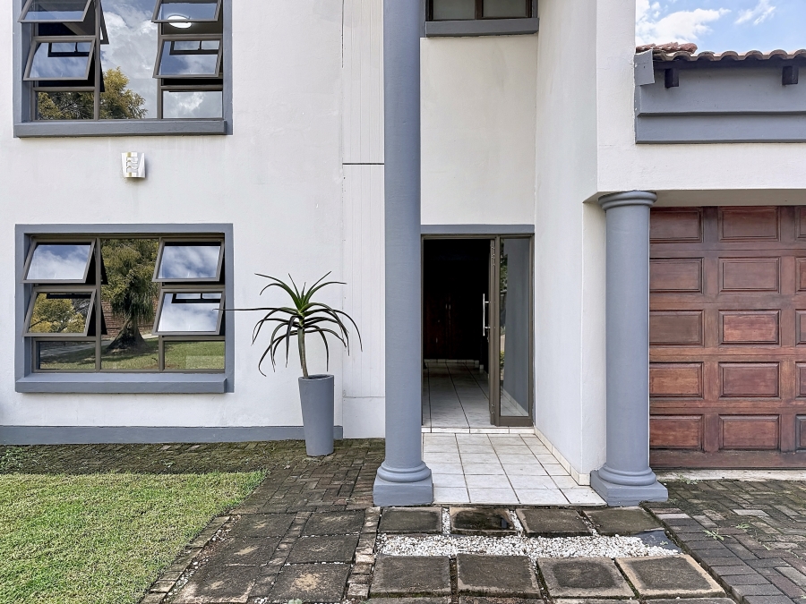 4 Bedroom Property for Sale in Willow Acres Gauteng