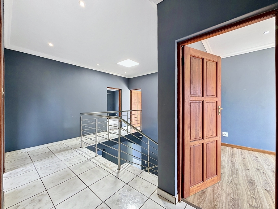 4 Bedroom Property for Sale in Willow Acres Gauteng