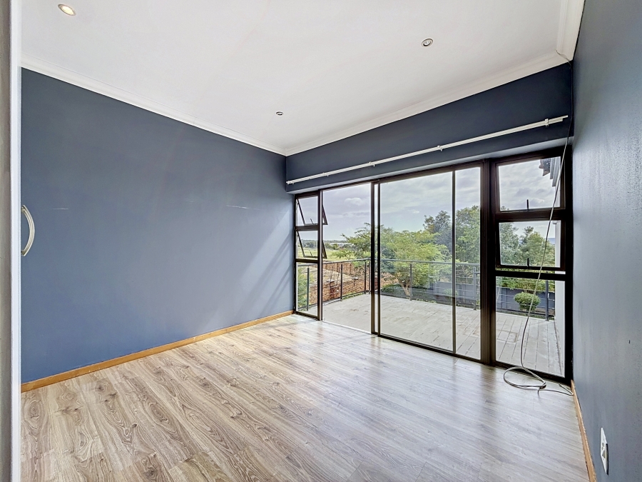 4 Bedroom Property for Sale in Willow Acres Gauteng