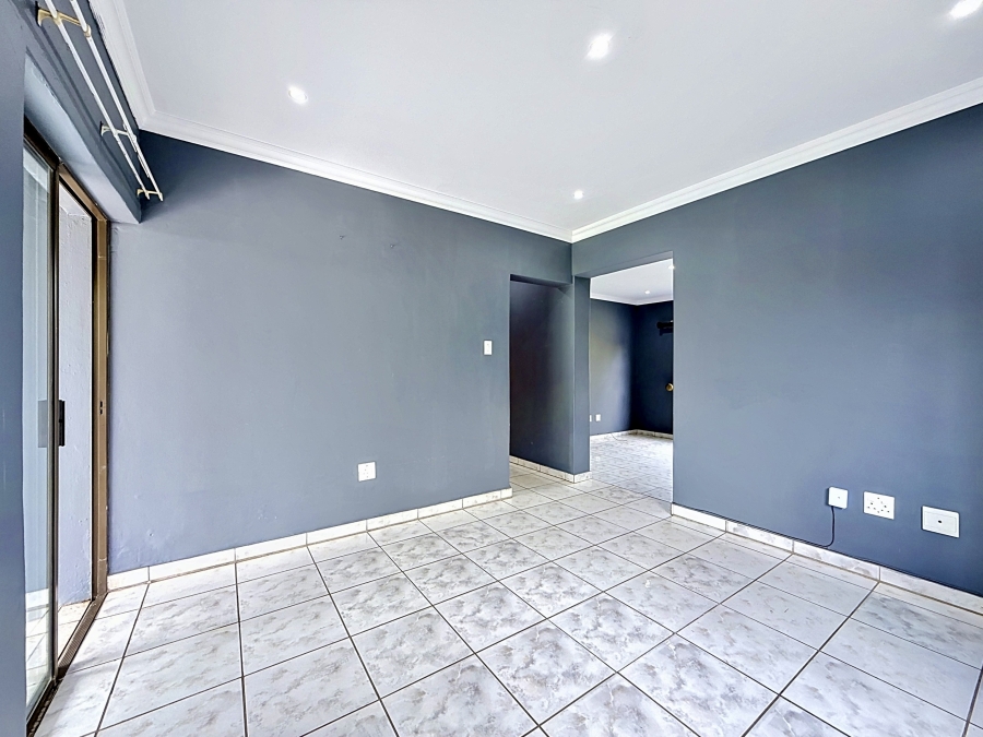 4 Bedroom Property for Sale in Willow Acres Gauteng