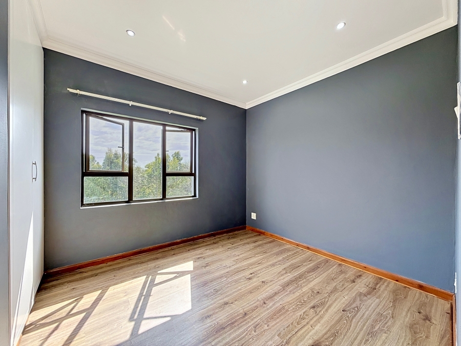 4 Bedroom Property for Sale in Willow Acres Gauteng