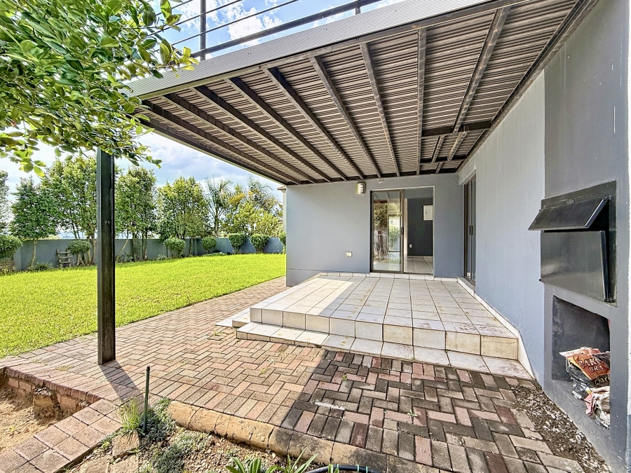 4 Bedroom Property for Sale in Willow Acres Gauteng