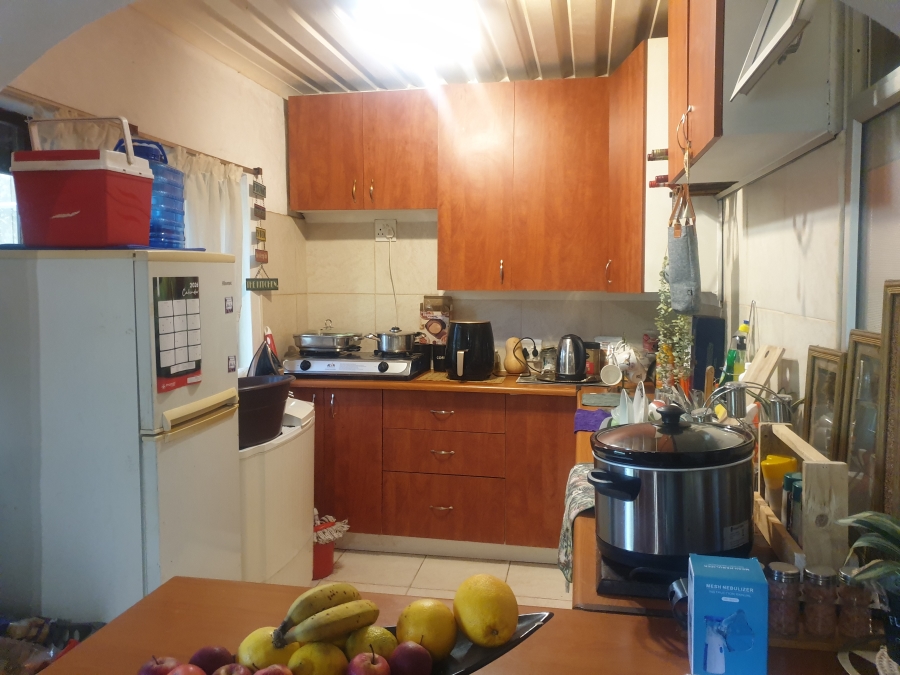 To Let 1 Bedroom Property for Rent in Waterkloof Ridge Gauteng