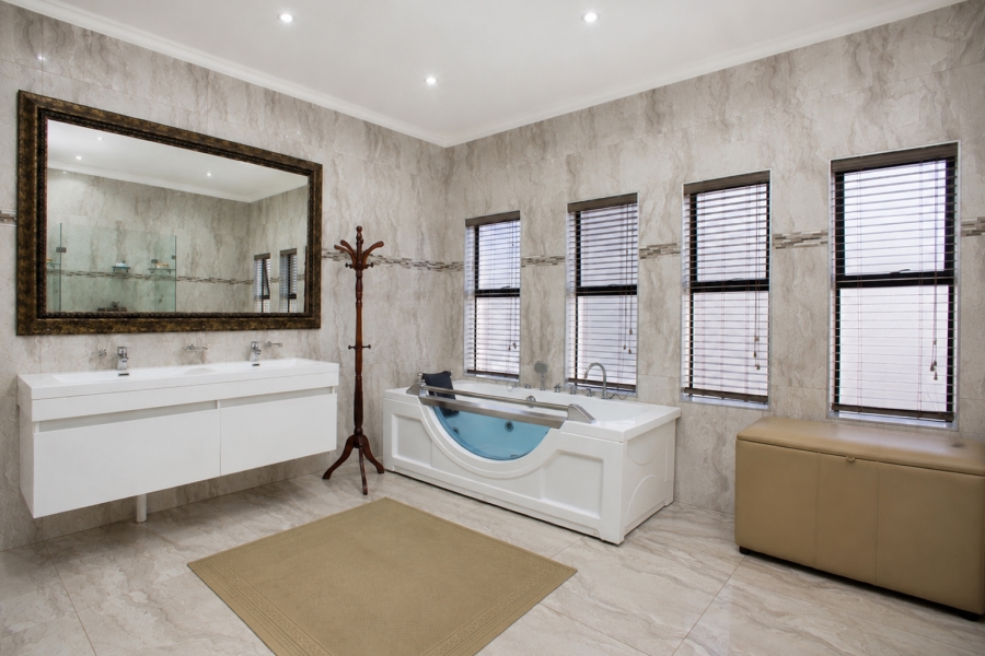 4 Bedroom Property for Sale in Rietvlei Ridge Country Estate Gauteng