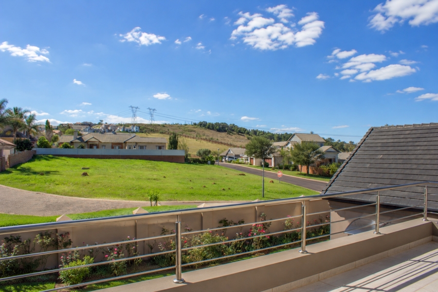 4 Bedroom Property for Sale in Rietvlei Ridge Country Estate Gauteng