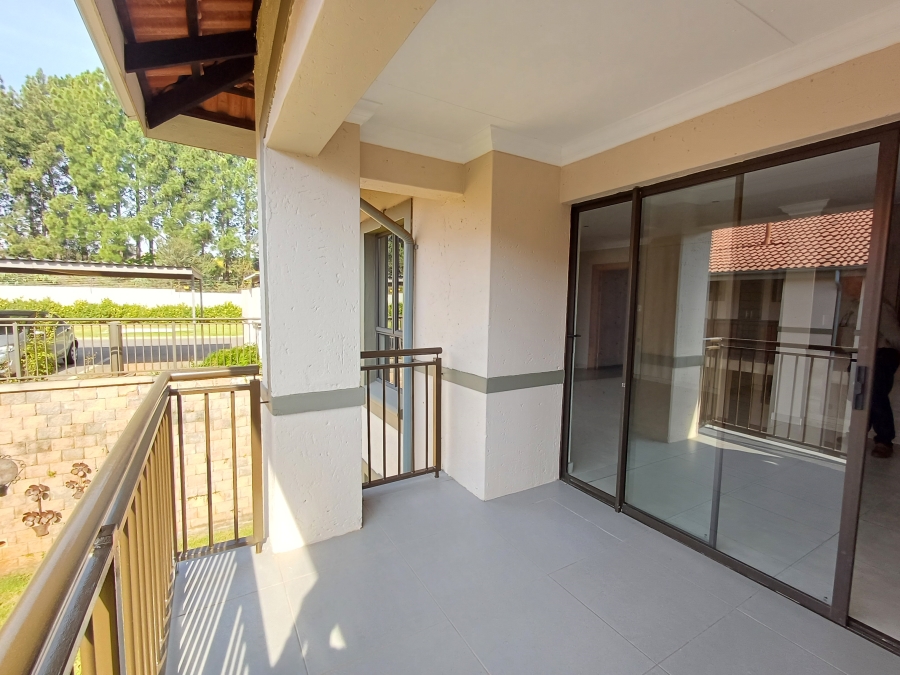 2 Bedroom Property for Sale in Featherwood Retirement Estate Gauteng