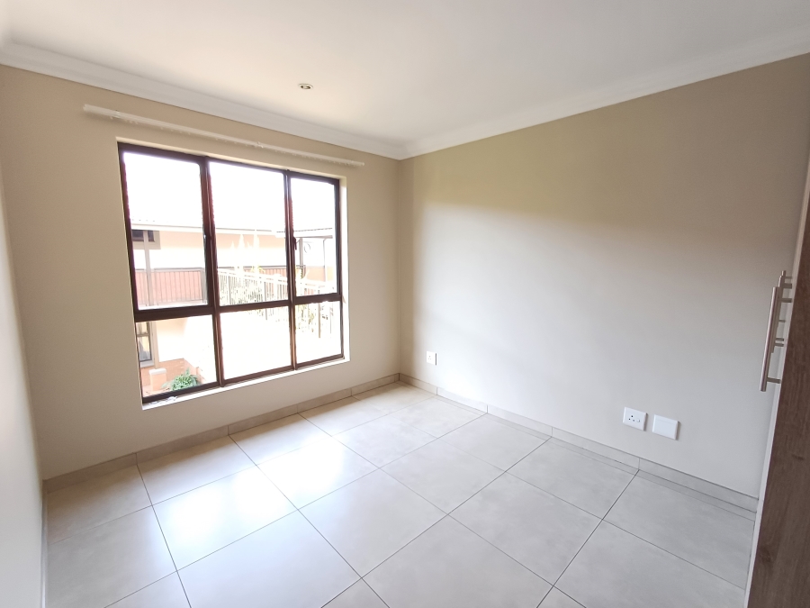 2 Bedroom Property for Sale in Featherwood Retirement Estate Gauteng