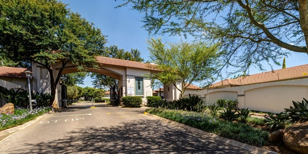 2 Bedroom Property for Sale in Featherwood Retirement Estate Gauteng