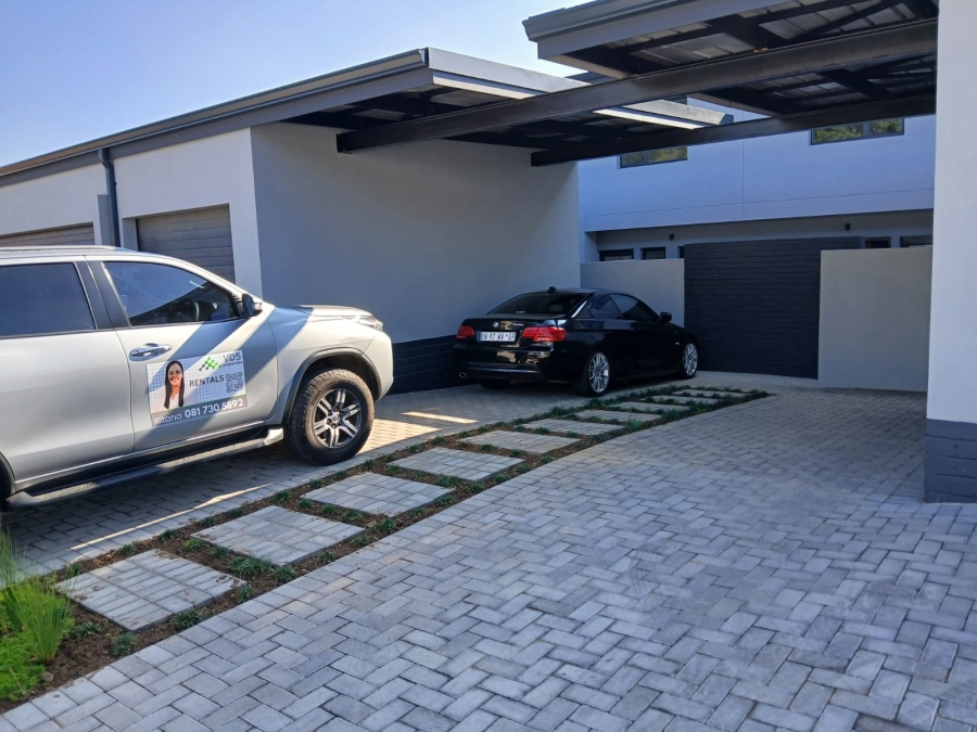 To Let 2 Bedroom Property for Rent in Equestria Gauteng