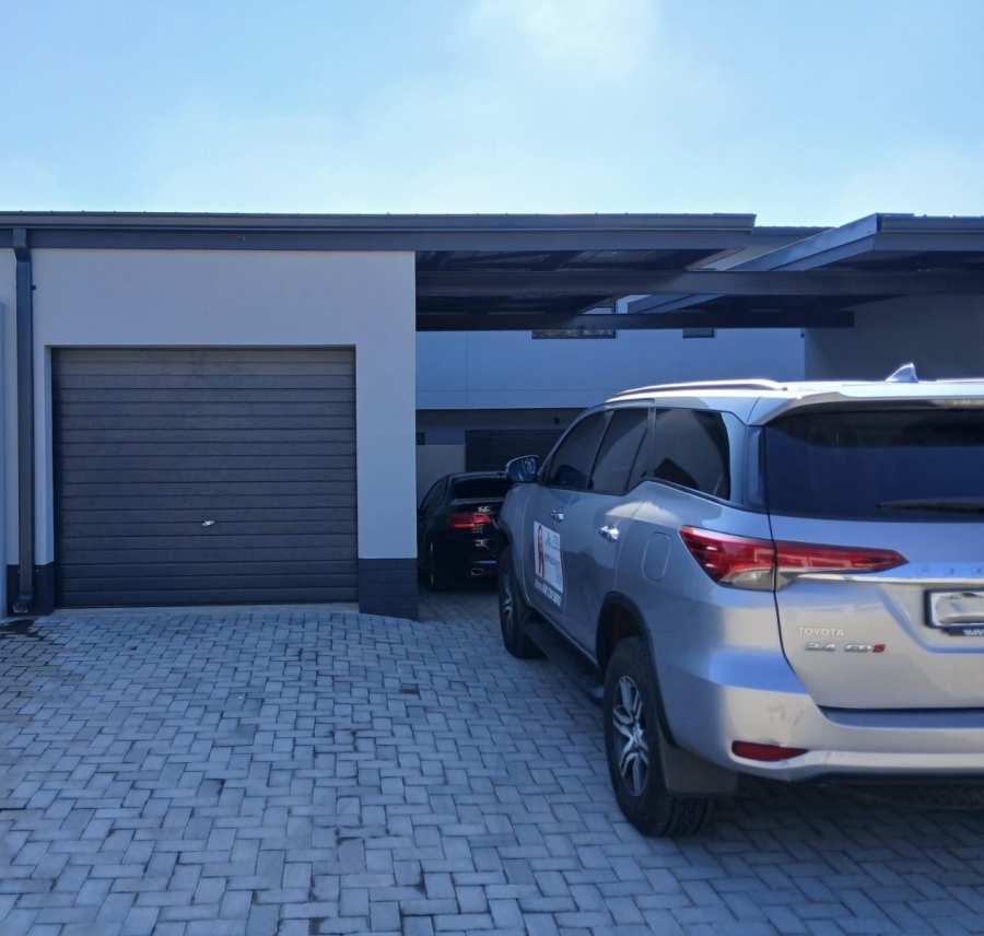 To Let 2 Bedroom Property for Rent in Equestria Gauteng