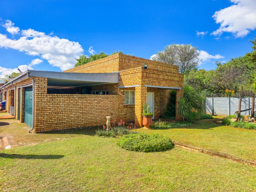 19 Bedroom Property for Sale in Heatherdale AH Gauteng