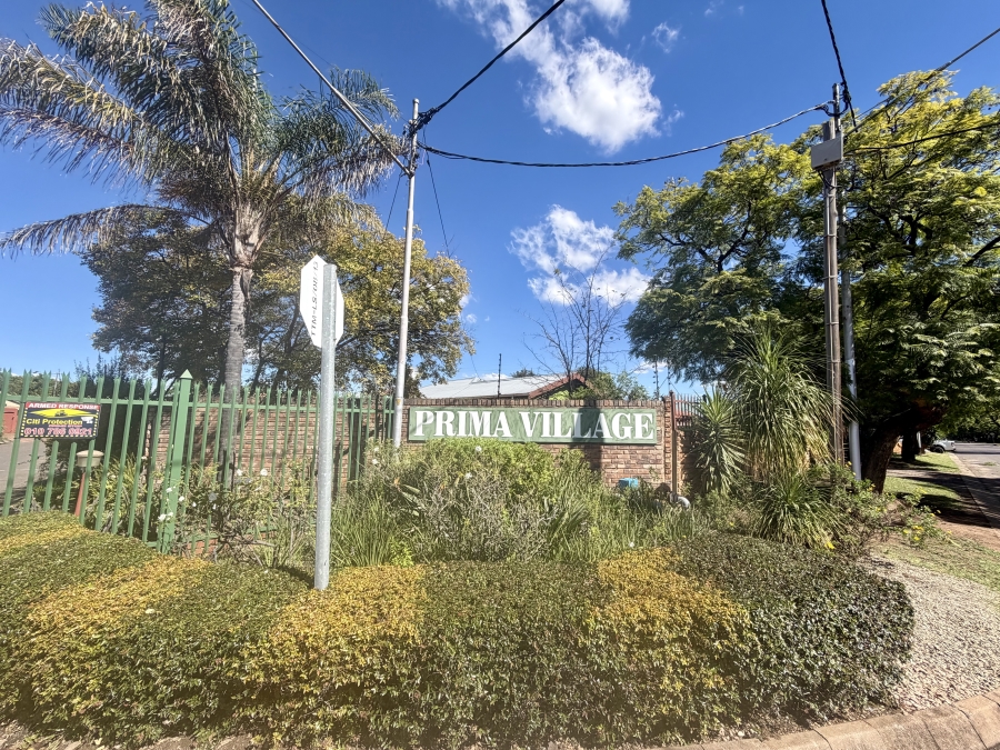 2 Bedroom Property for Sale in Rietfontein Gauteng