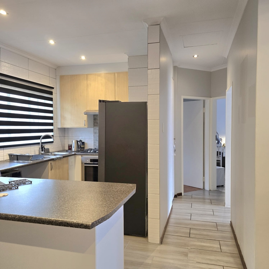 2 Bedroom Property for Sale in Equestria Gauteng