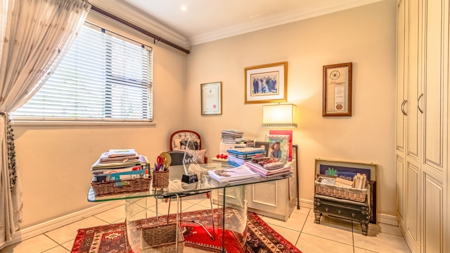 3 Bedroom Property for Sale in Bedfordview Gauteng