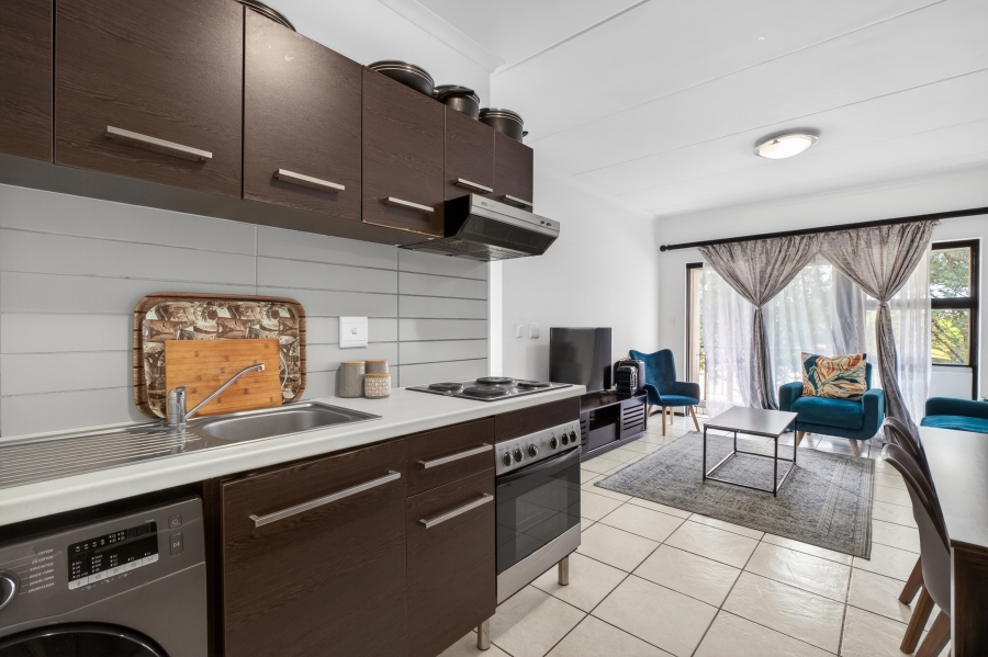 2 Bedroom Property for Sale in Noordhang Gauteng