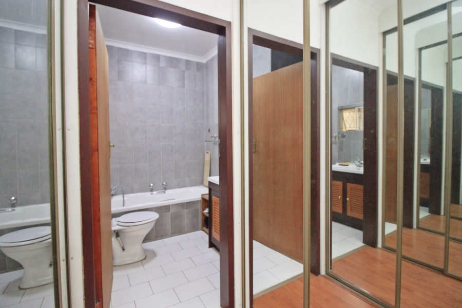4 Bedroom Property for Sale in Bruma Gauteng