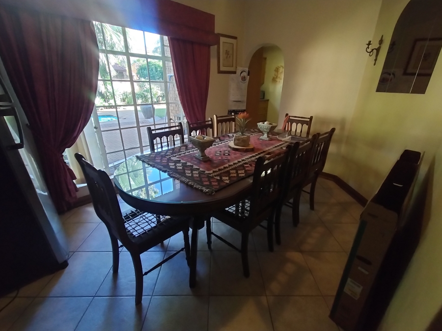6 Bedroom Property for Sale in Amandasig Gauteng