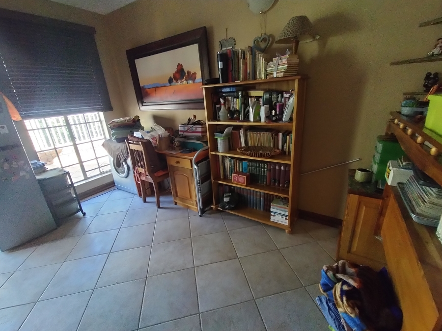 6 Bedroom Property for Sale in Amandasig Gauteng